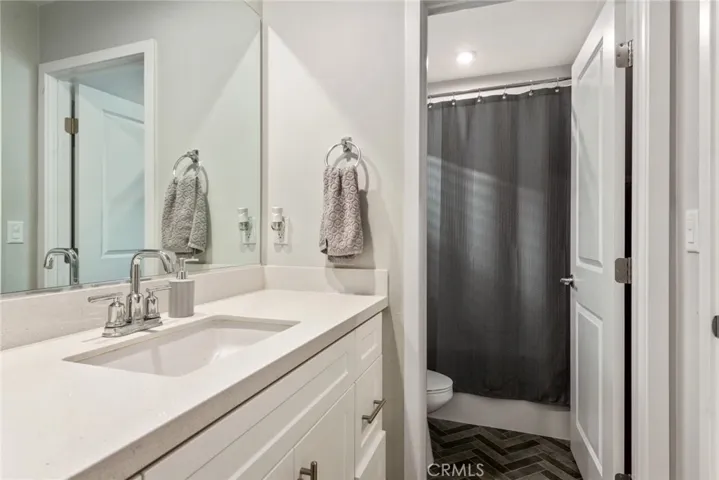 16073 Narni Lane, Fontana, California 92336