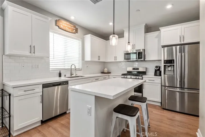 16073 Narni Lane, Fontana, California 92336
