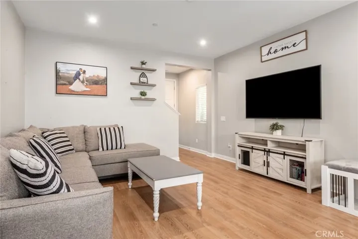 16073 Narni Lane, Fontana, California 92336