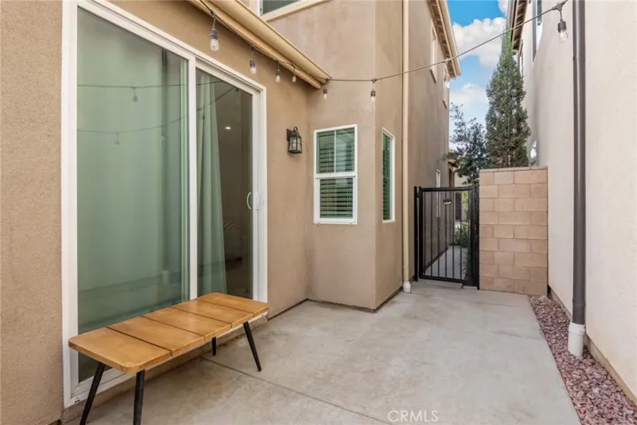 16073 Narni Lane, Fontana, California 92336