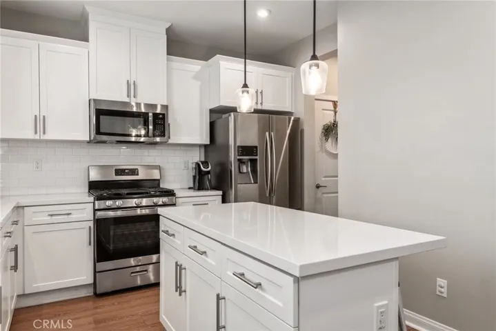 16073 Narni Lane, Fontana, California 92336