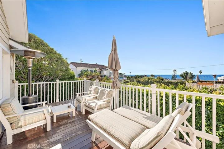 1855 Glenneyre Street, Laguna Beach, California 92651