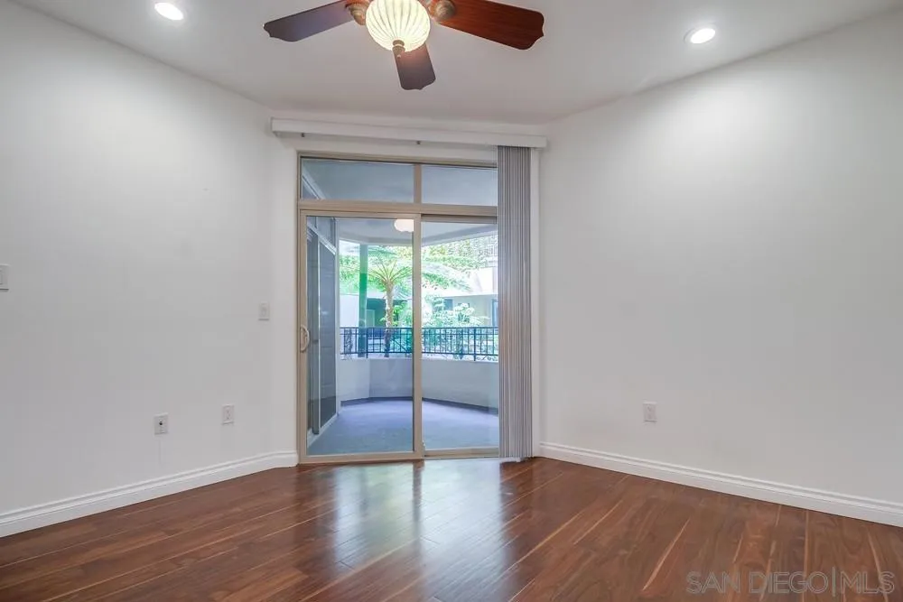 1501 Front St 338, San Diego, California 92101 home-pic-16