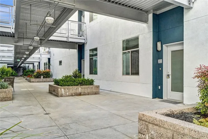 435 W Center Street Promenade 211, Anaheim, California 92805