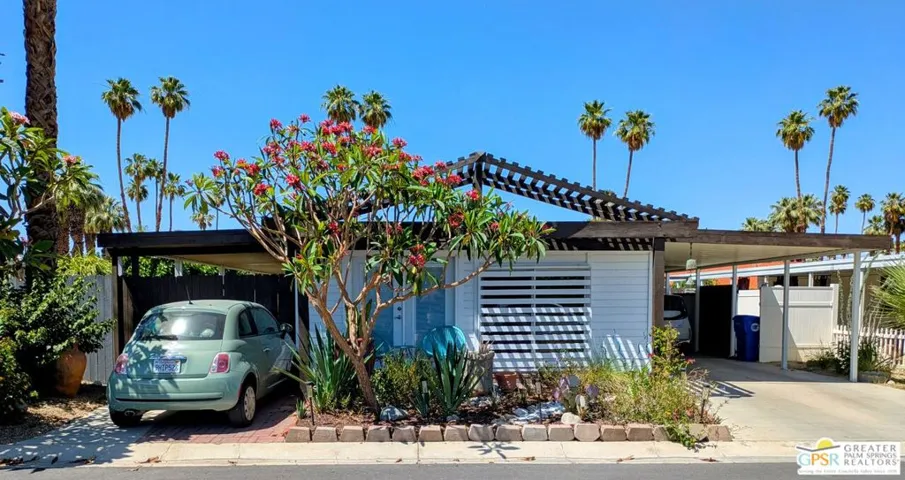 20 Via Valverde, Cathedral City, California 92234
