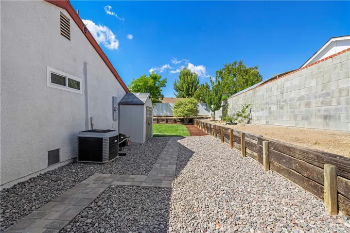 20155 Keaton Street, Canyon Country, California 91351