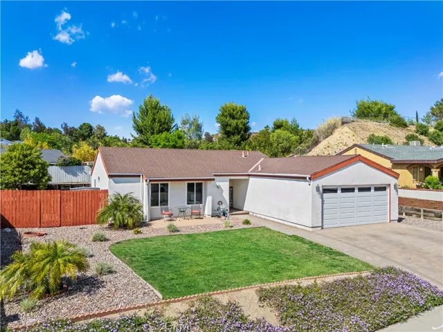 20155 Keaton Street, Canyon Country, California 91351