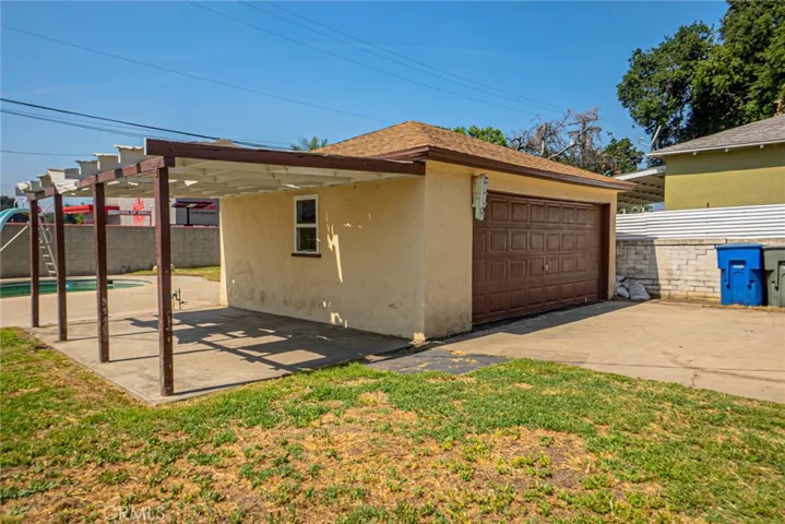 987 W 23rd Street, San Bernardino, California 92405