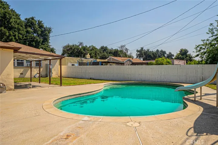 987 W 23rd Street, San Bernardino, California 92405