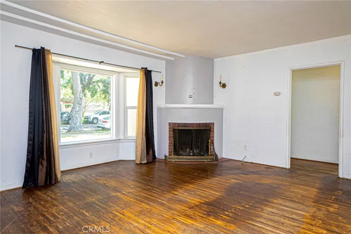 987 W 23rd Street, San Bernardino, California 92405