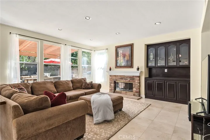8190 E Hayden Court, Anaheim Hills, California 92808