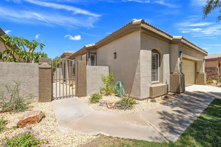 3-web-or-mls-8M4A5964