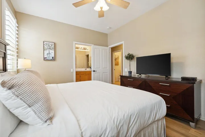 40-web-or-mls-8M4A6190