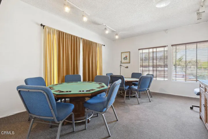 028_cjp_0915_931_111