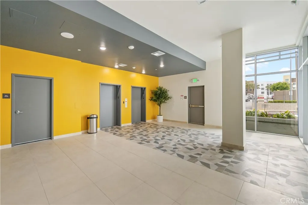 168 S Monterey Street 211, Alhambra, California 91801 home-pic-28