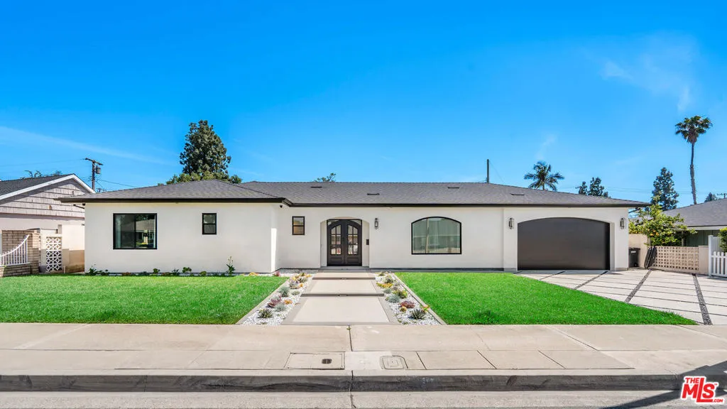 1144 E Madison Avenue, Orange, California 92867, 4 Bedrooms Bedrooms, ,3 BathroomsBathrooms,Residential,For Sale,Madison,25539387