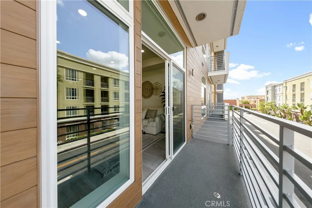 168 S Monterey Street 313, Alhambra, California 91801 home-pic-8