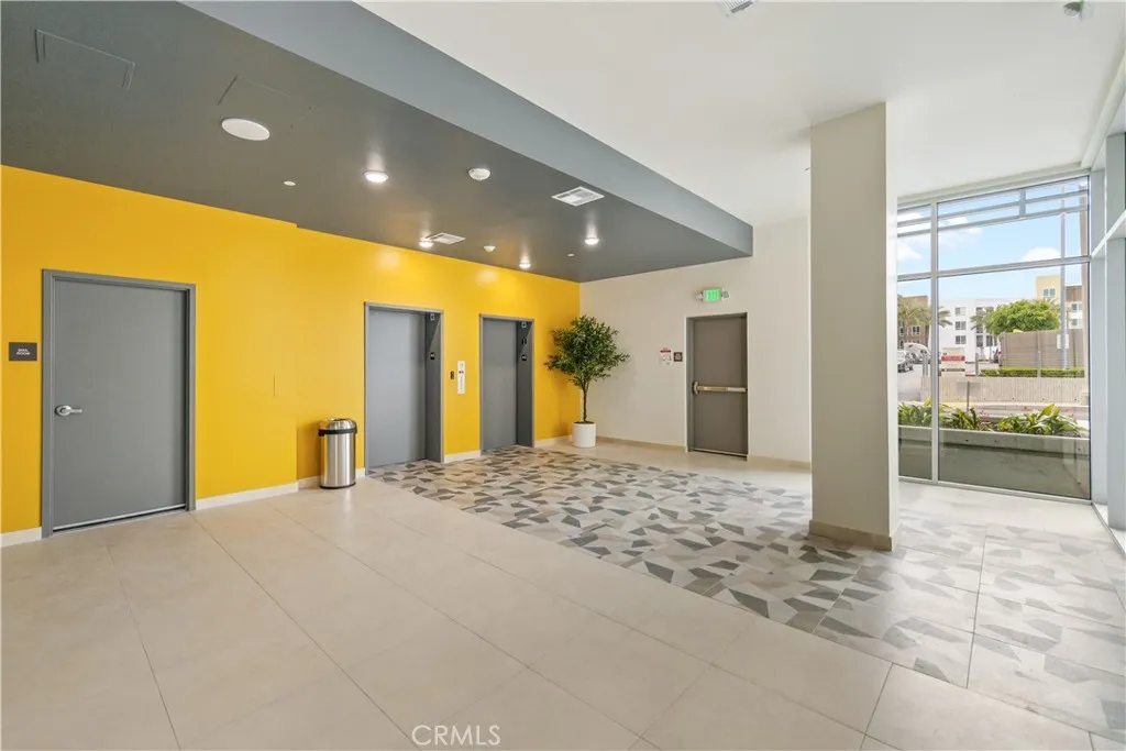 168 S Monterey Street 411, Alhambra, California 91801 home-pic-29