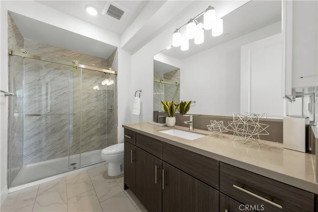 168 S Monterey Street 512, Alhambra, California 91801 home-pic-26