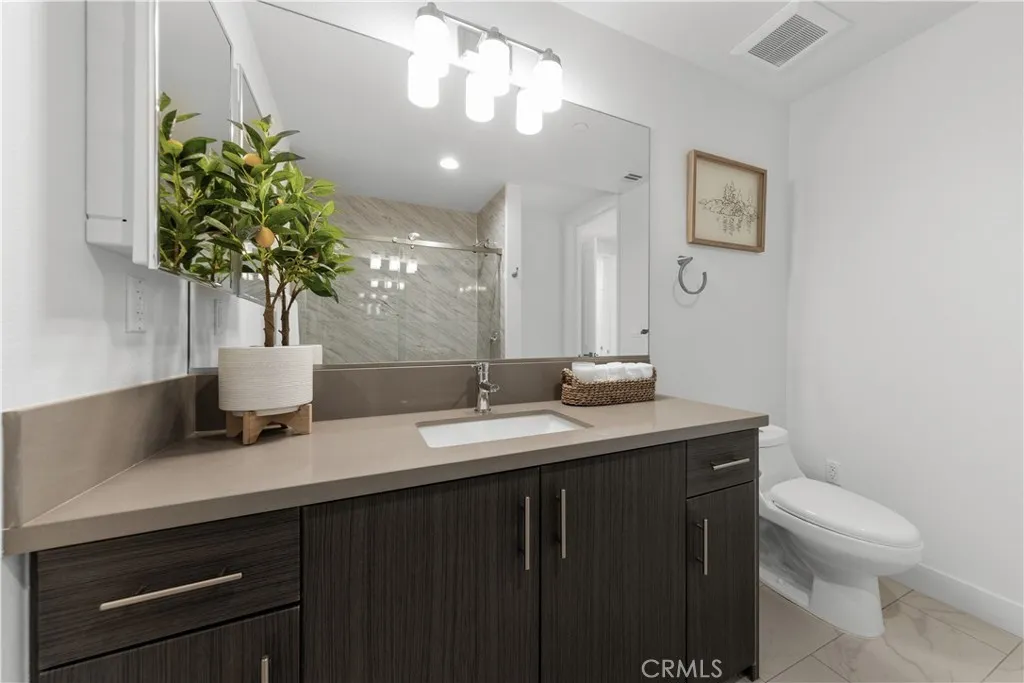 168 S Monterey Street 501, Alhambra, California 91801 home-pic-22