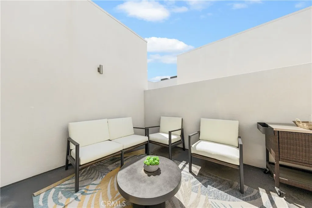 168 S Monterey Street 501, Alhambra, California 91801 home-pic-36