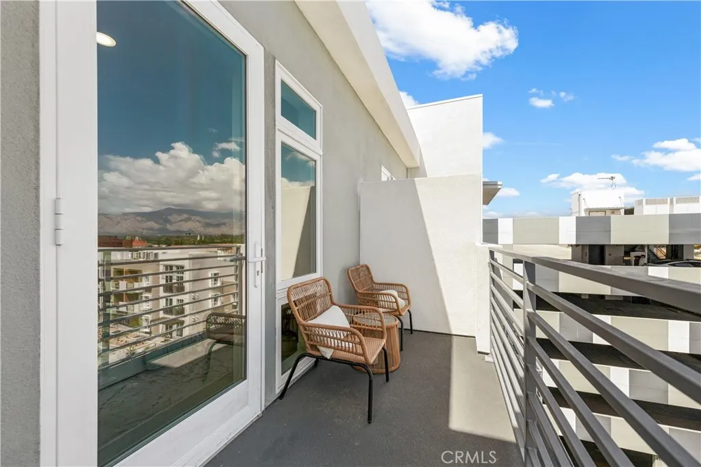 168 S Monterey Street 501, Alhambra, California 91801 home-pic-14