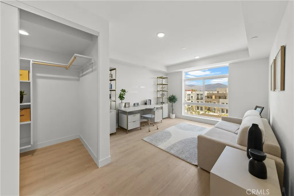 168 S Monterey Street 501, Alhambra, California 91801 home-pic-16