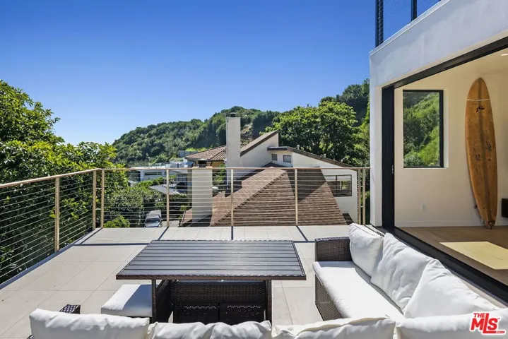 3843 Rambla Pacifico, Malibu, California 90265