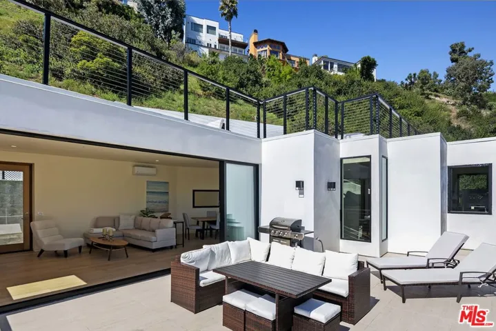 3843 Rambla Pacifico, Malibu, California 90265