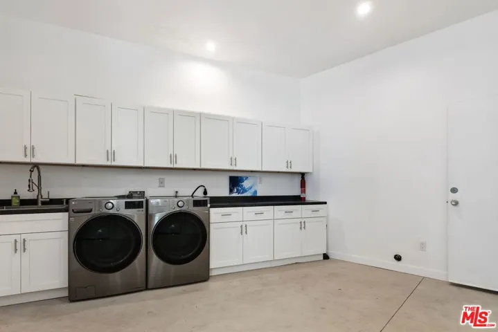 3843 Rambla Pacifico, Malibu, California 90265
