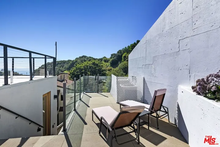 3843 Rambla Pacifico, Malibu, California 90265