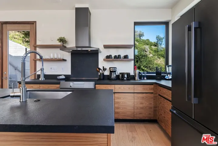 3843 Rambla Pacifico, Malibu, California 90265