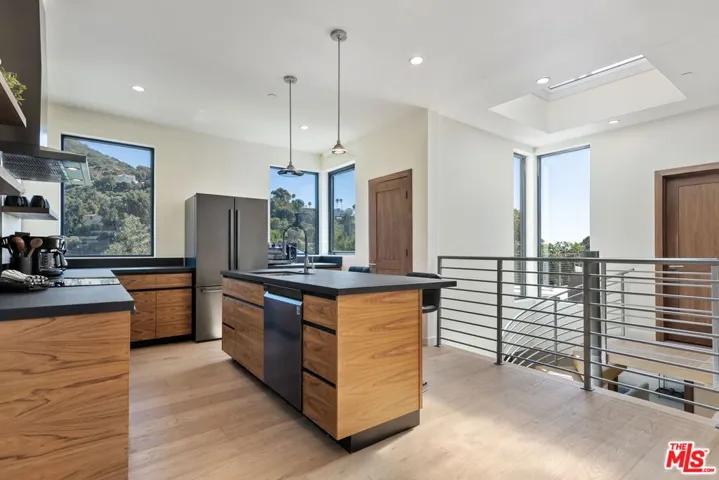 3843 Rambla Pacifico, Malibu, California 90265