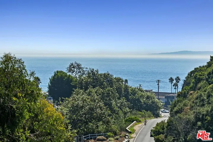 3843 Rambla Pacifico, Malibu, California 90265