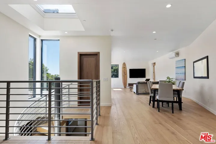 3843 Rambla Pacifico, Malibu, California 90265