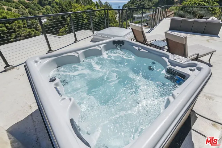 3843 Rambla Pacifico, Malibu, California 90265
