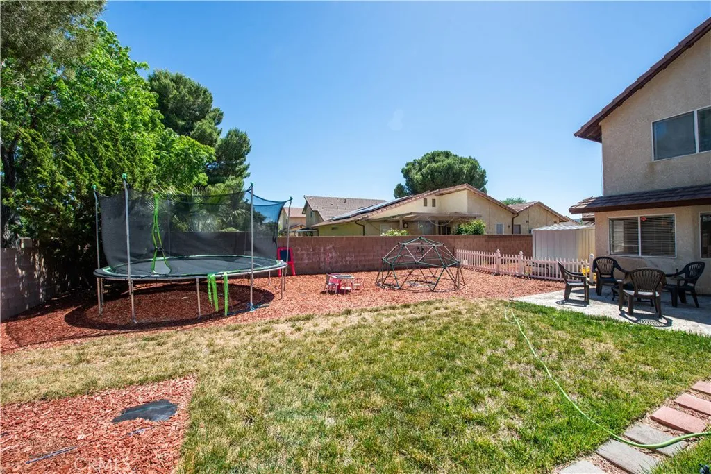 42934 Fenner Avenue, Lancaster, California 93536 home-pic-24