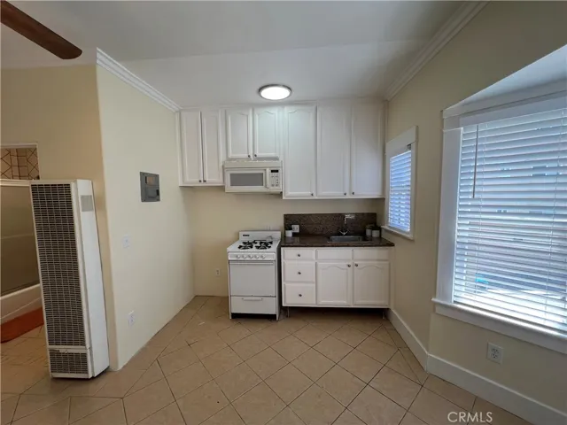 354 Chestnut Avenue 31, Long Beach, California 90802
