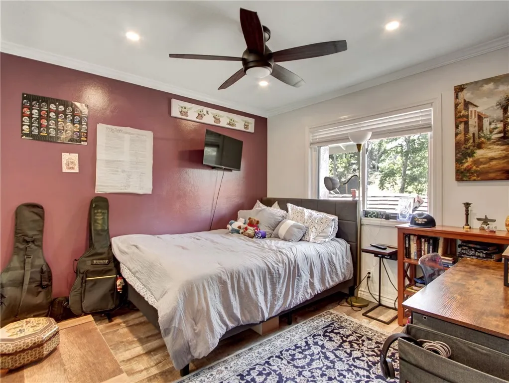 6587 E Via Fresco, Anaheim Hills, California 92807 home-pic-15