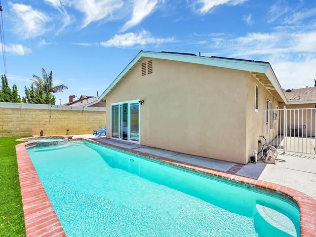 6681 Forest Street, Cypress, California 90630