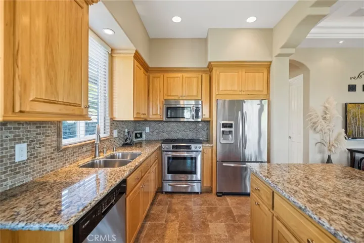 Guest House Full Kitchen