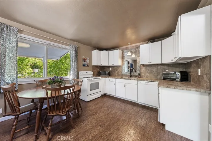 3595 Vista Street, Clearlake, California 95422