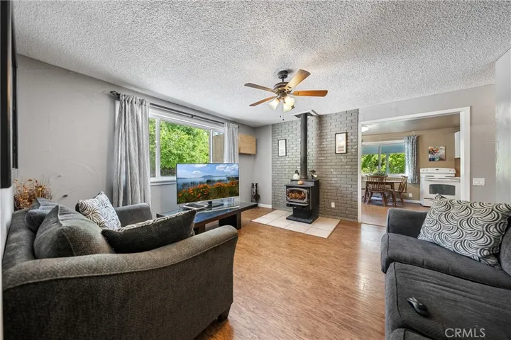 3595 Vista Street, Clearlake, California 95422