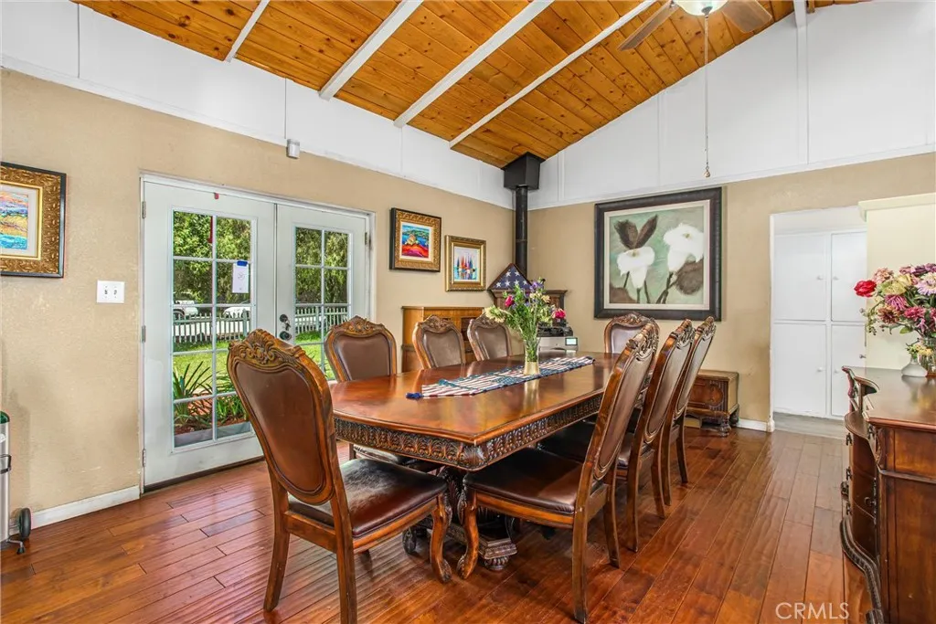 375 E County Line Road, Calimesa, California 92320 home-pic-16