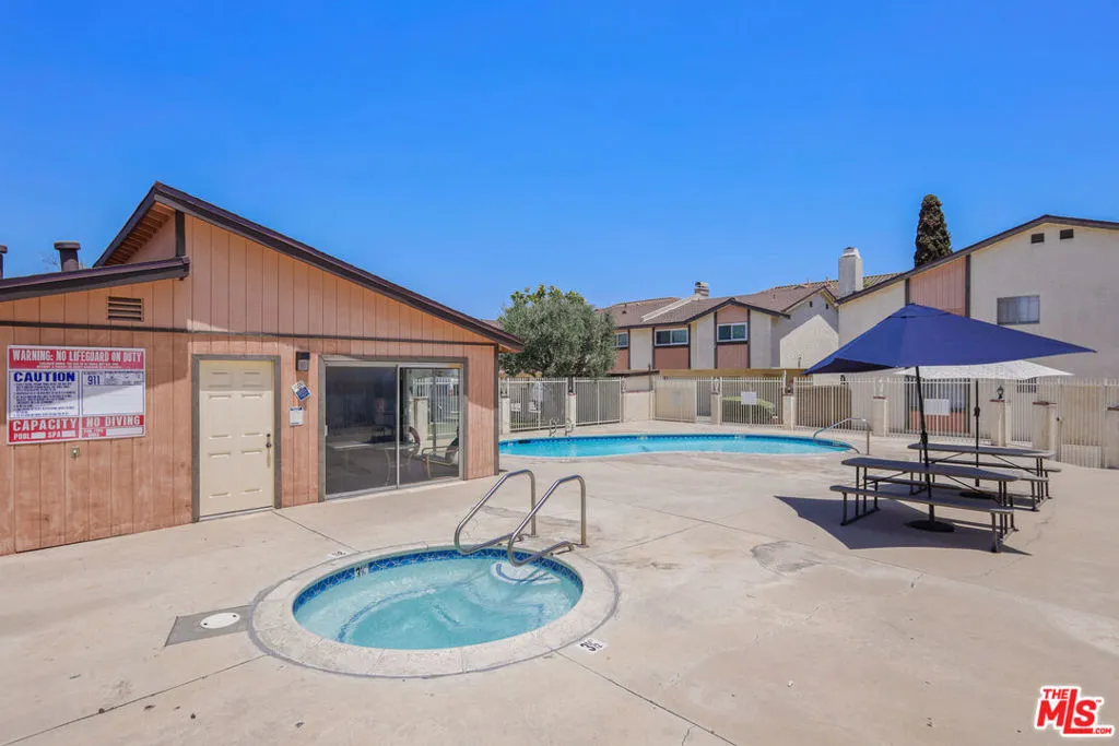 14012 Cerise Avenue, Hawthorne, California 90250 home-pic-21