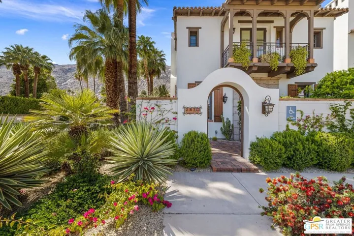 287 S Cahuilla Road, Palm Springs, California 92262