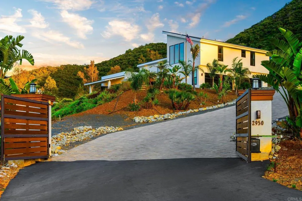 42950 Ivy Street, Murrieta, California 92562 home-pic-38