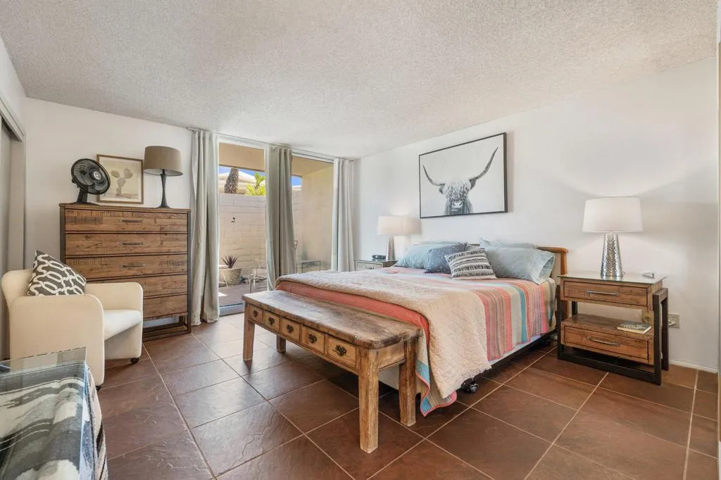 73700 Grapevine Street 8, Palm Desert, California 92260 home-pic-18