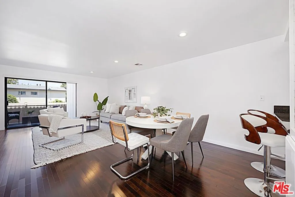 4365 Mclaughlin Avenue 12, Los Angeles, California 90066 home-pic-9