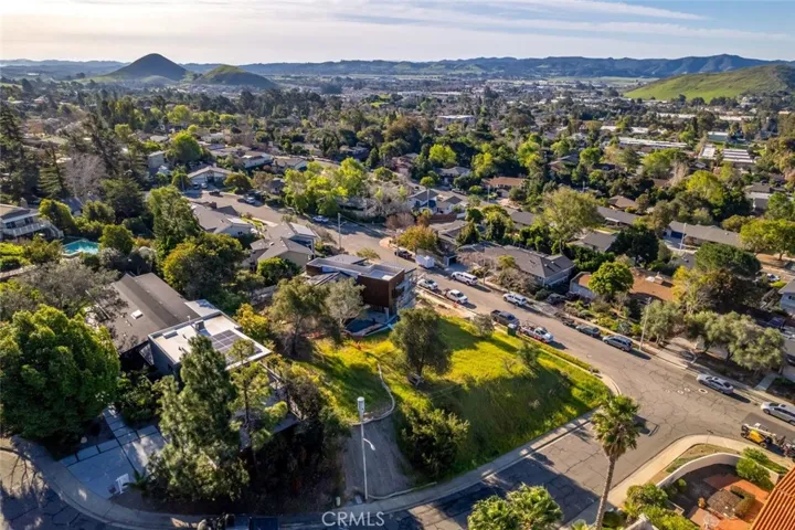 1636 Encino Ct, San Luis Obispo, California 93401